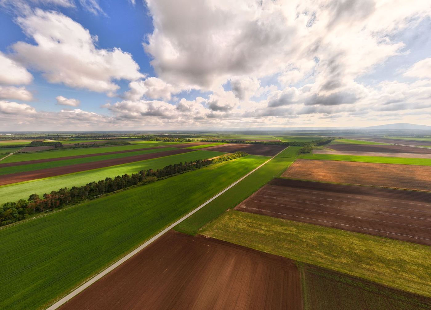 Vue aérienne du territoire agricole québécois